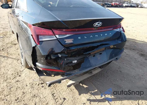 2023 Hyundai Elantra Sel from USA, damaged, VIN 5NPLM4AG9PH095403